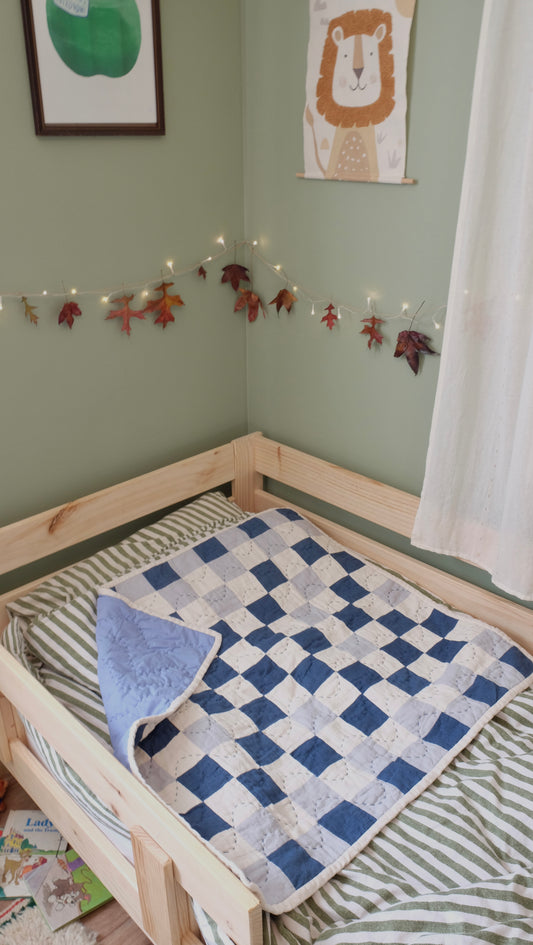 Blue and Cream Linen Kid's Quilt / Play Mat / Lap Quilt 3