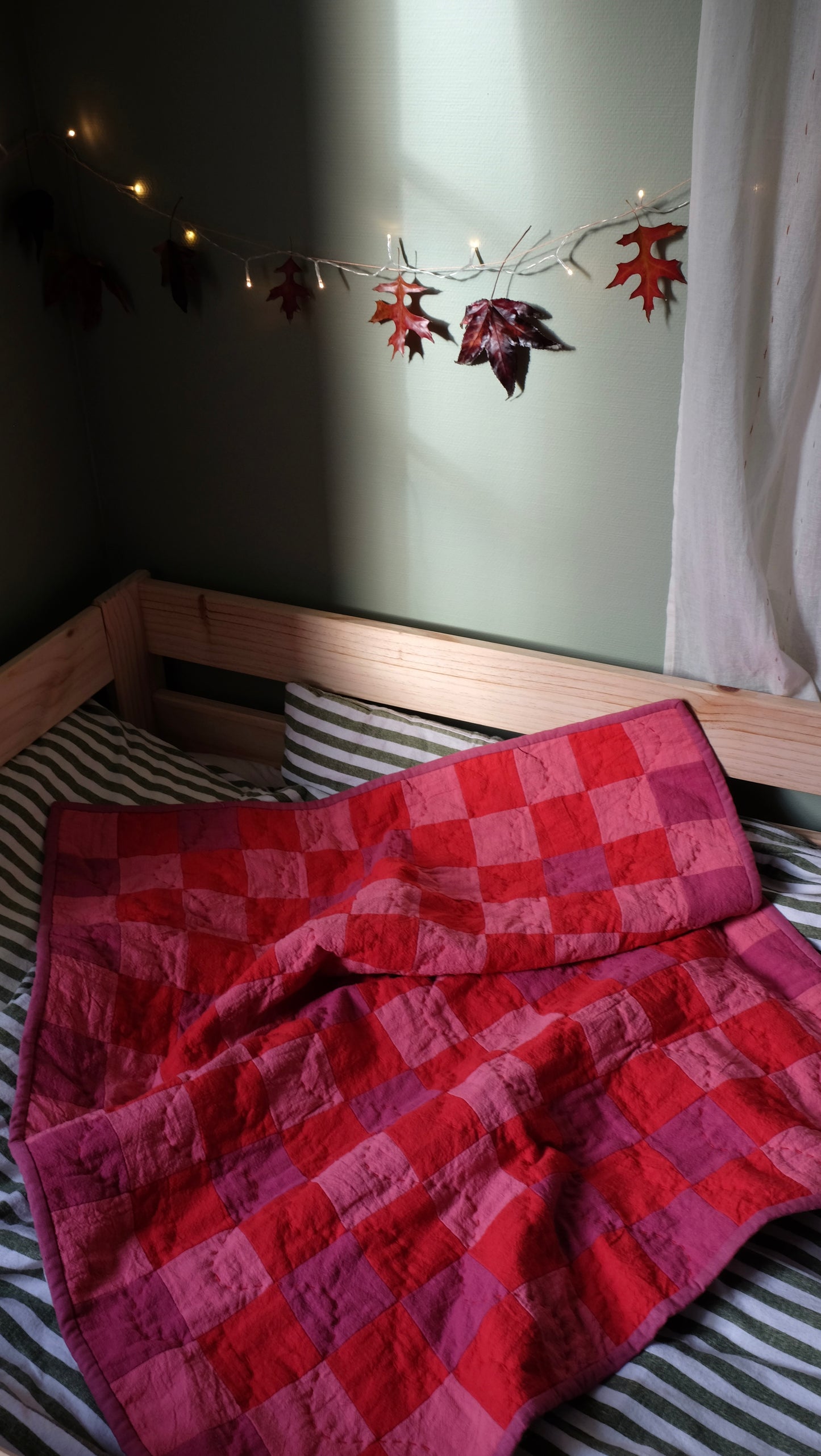 Pink, Red and Purple Kid's Quilt / Play Mat / Lap Quilt